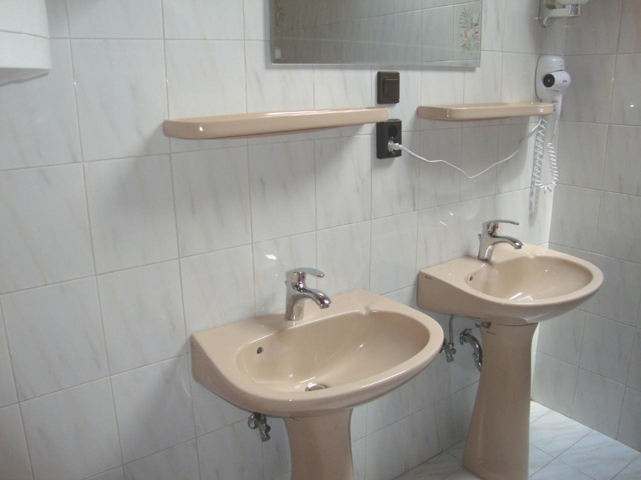 Gyongyvirag Vendeghaz Apartment บาลาตงโบกลาร์ ภายนอก รูปภาพ