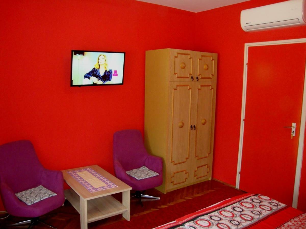 Gyongyvirag Vendeghaz Apartment บาลาตงโบกลาร์ ภายนอก รูปภาพ