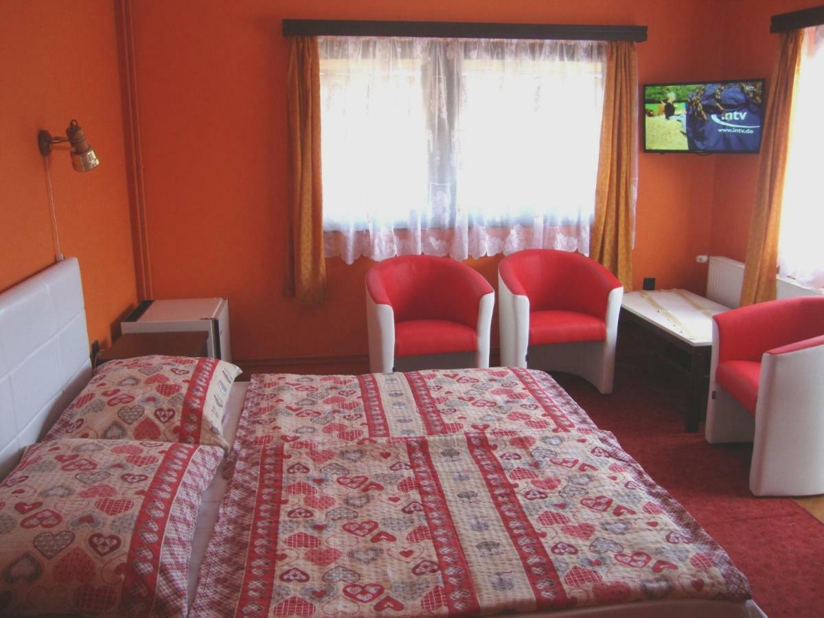 Gyongyvirag Vendeghaz Apartment บาลาตงโบกลาร์ ภายนอก รูปภาพ